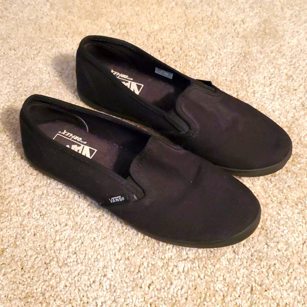 Vans black shoes size W6.5/M5